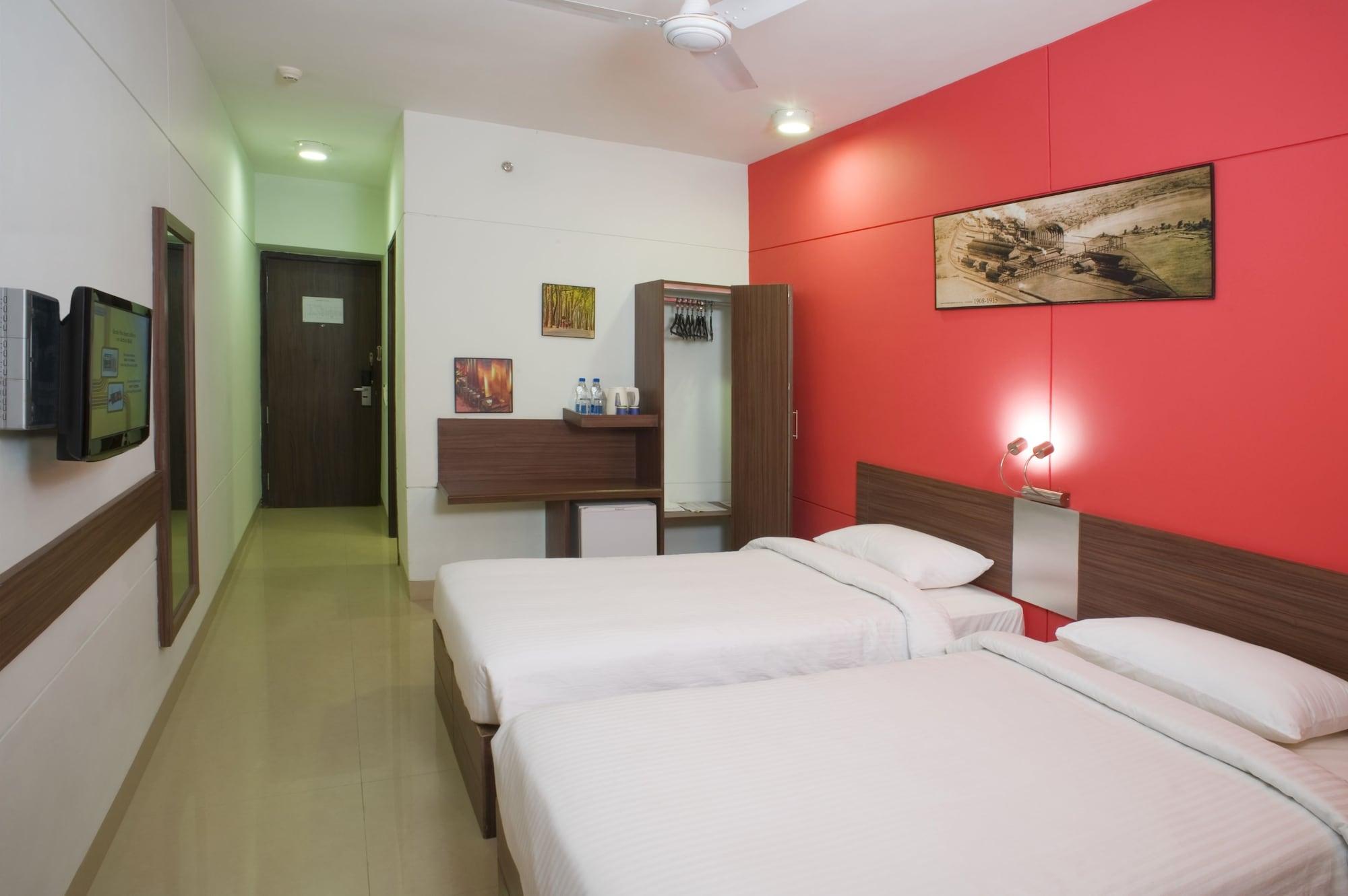 Pune - Pimpri Екстериор снимка